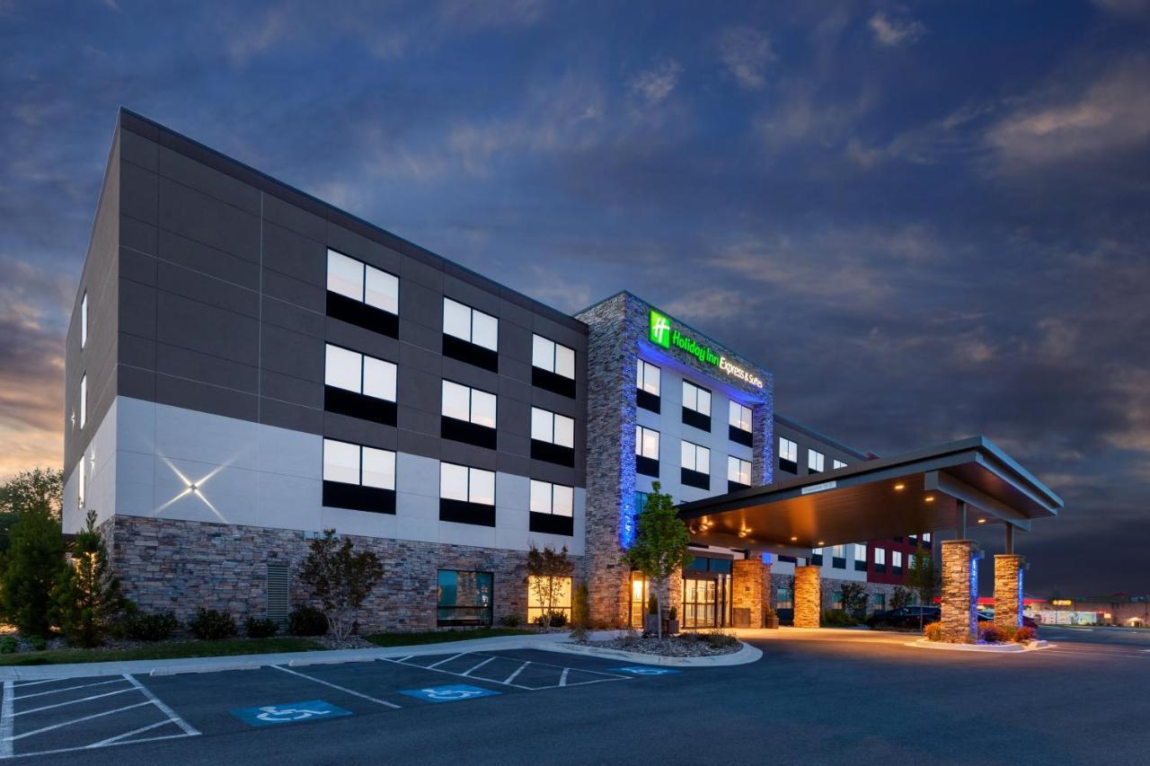 Holiday Inn Express & Suites Brunswick-Harpers Ferry Area, An Ihg Hotel Exterior photo